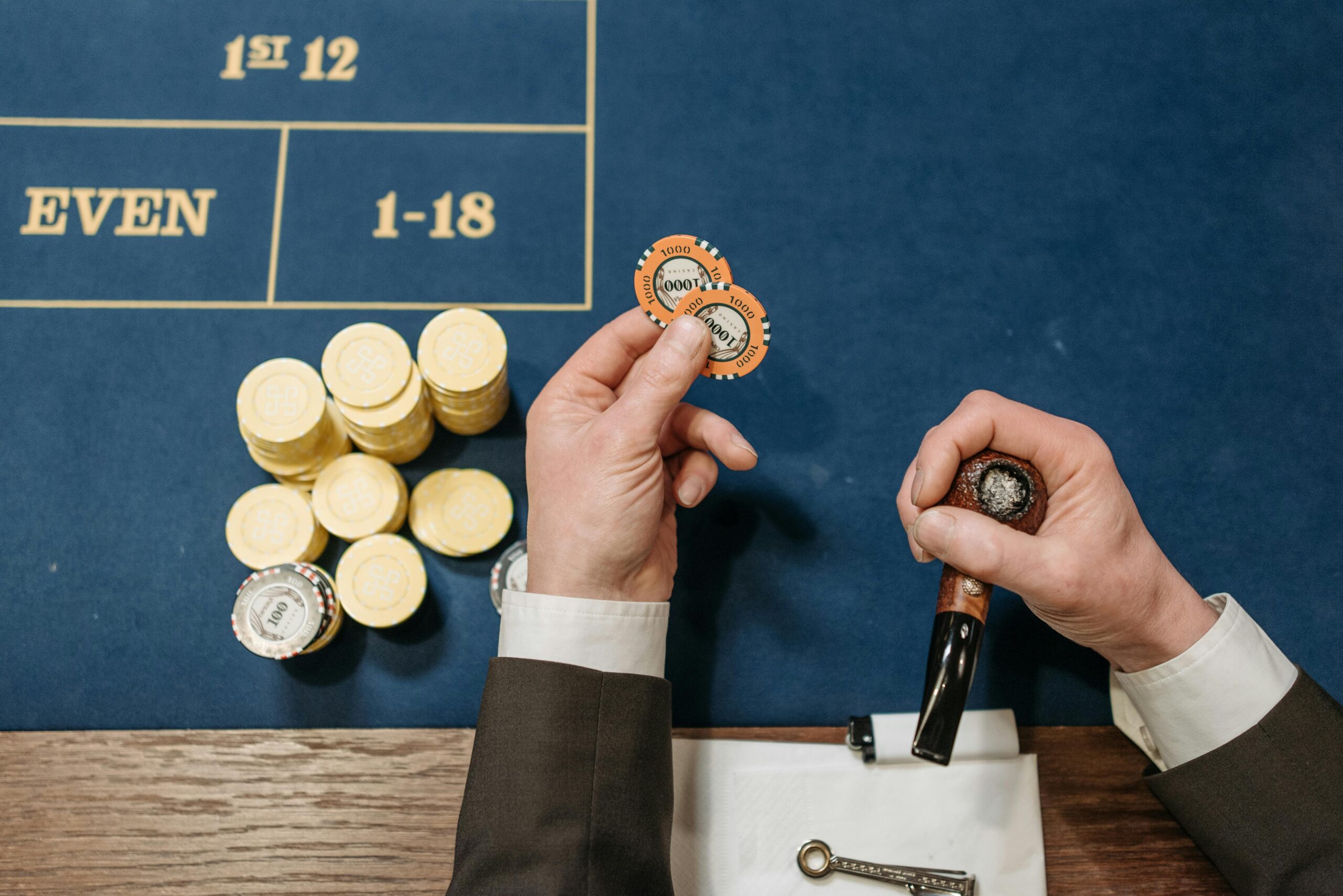 How to Stay Safe While Playing Real Money Games Online